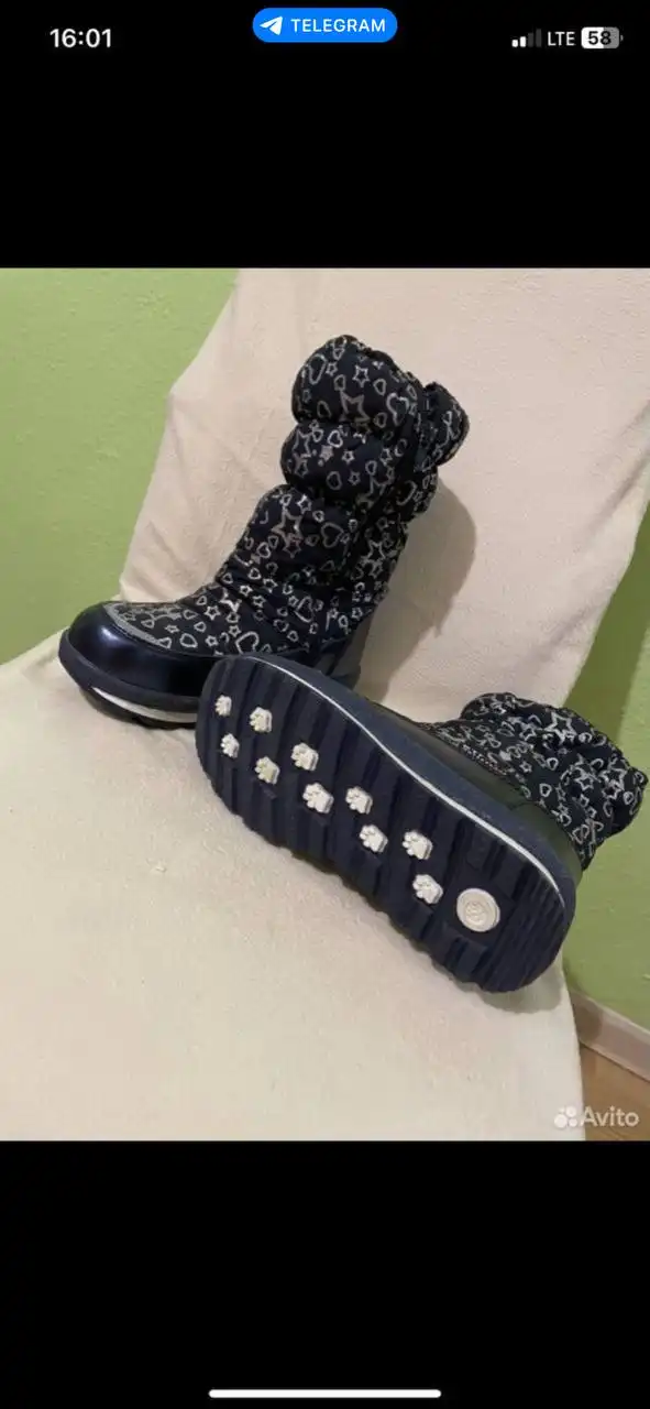 Продажа гитары Fender Stratocaster - Музыкальные инструменты (Хобби и отдых) в Екатеринбург