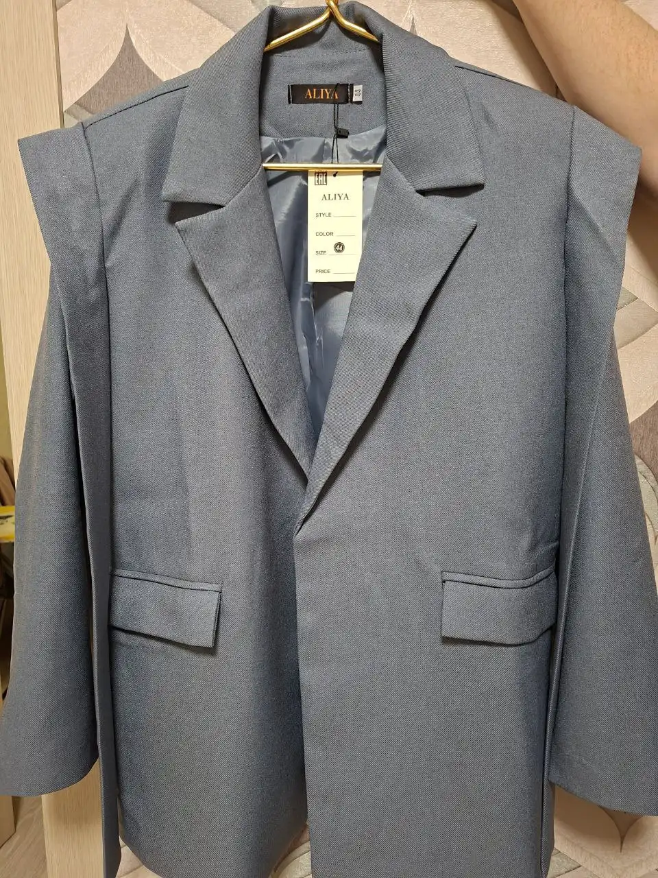 Пиджак новый с биркой, размер 44, серый цвет - Пиджаки (Одежда) в Екатеринбург