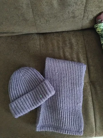 Комплект шапка и шарф - Барахолка в Екатеринбург