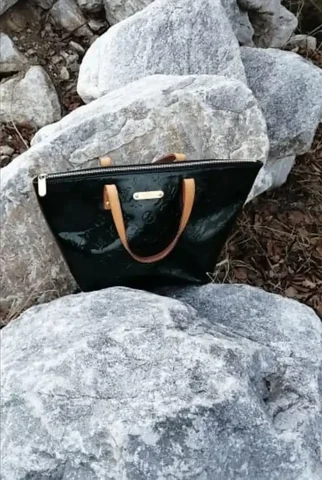 Женская оригинальная сумка из натуральной кожи - Домашняя одежда в Екатеринбург