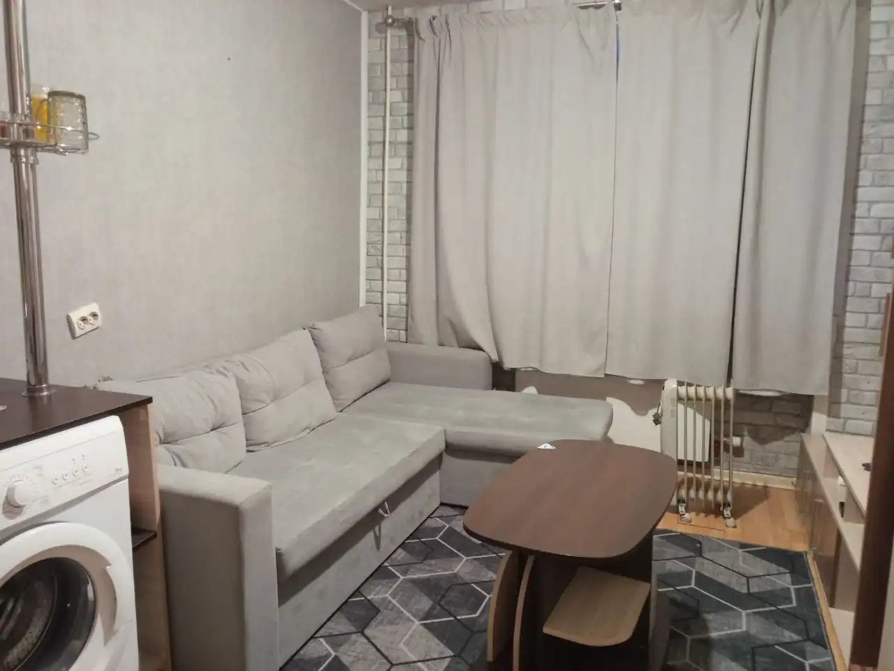 Сдам квартиру-студию на Уралмаше - Аренда (Недвижимость) в Екатеринбург