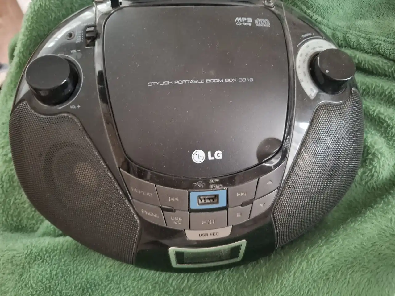 Продам магнитофон LG в идеальном состоянии - Аудиотехника (Электроника) в Екатеринбург