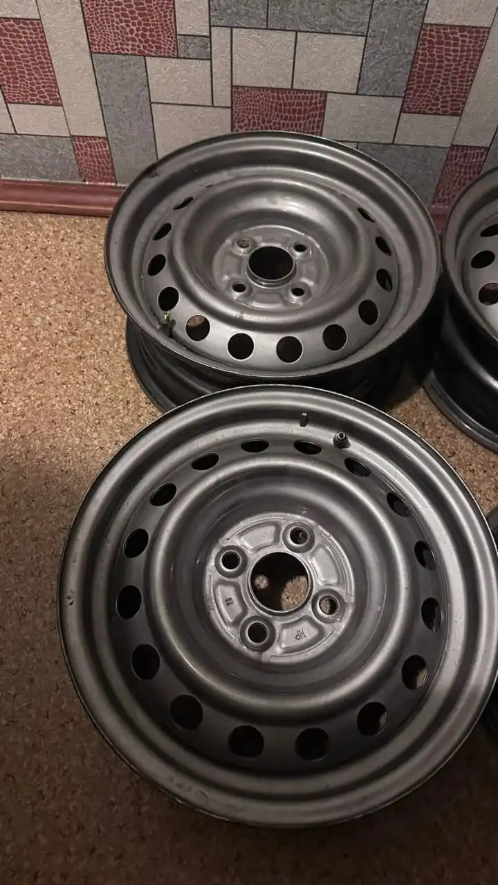 Продам штампованные диски R14 серого цвета - Диски (Авто) в Екатеринбург