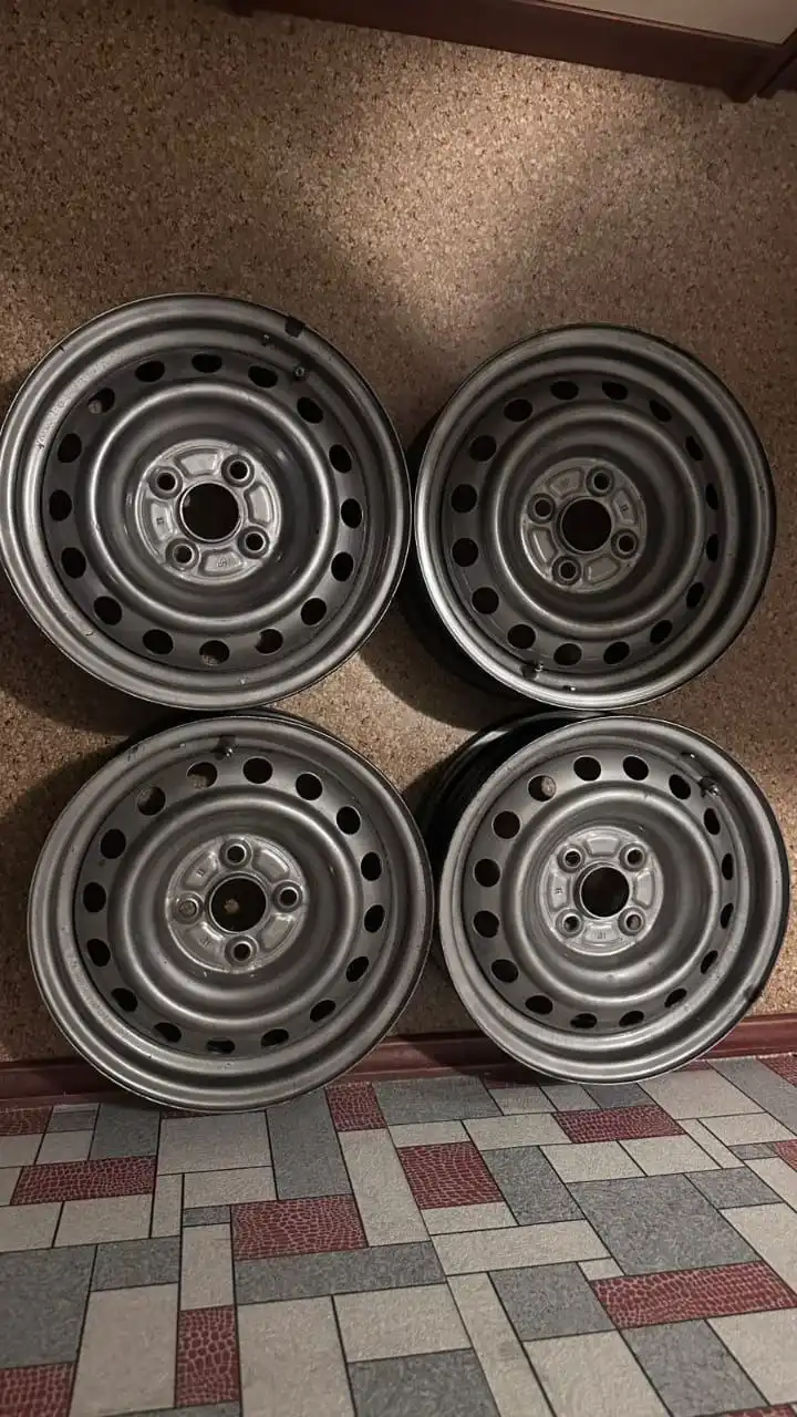 Продам штампованные диски R14 серого цвета - Диски (Авто) в Екатеринбург