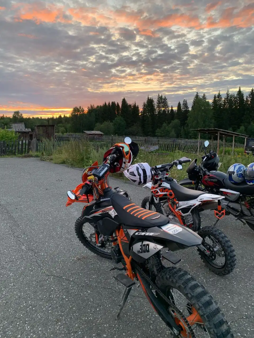 Продам фотоаппарат Canon EOS 600D с объективами - Фототехника (Электроника) в Екатеринбург