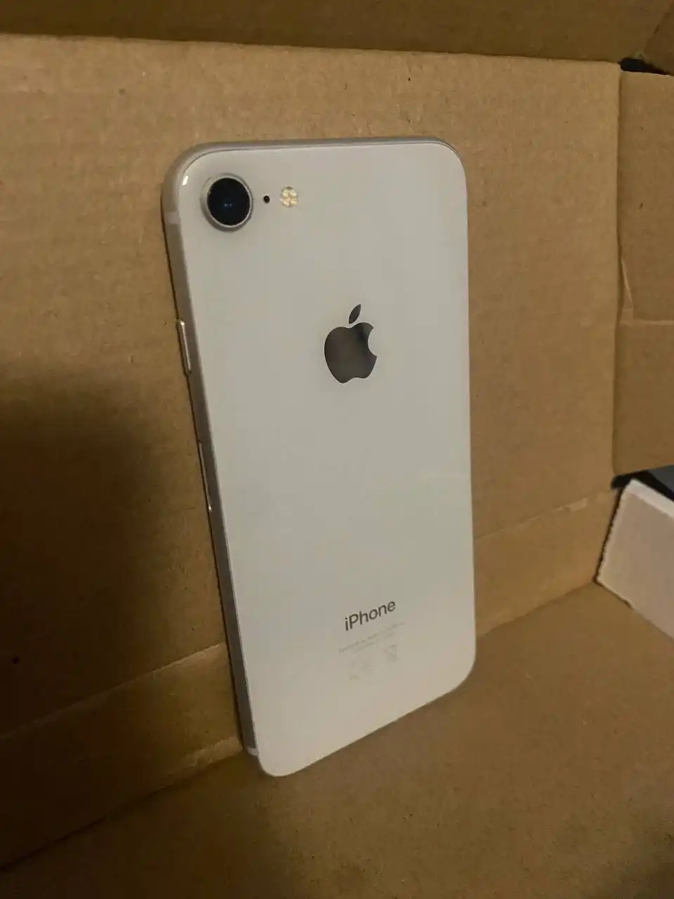 iPhone 8 64GB розовый с заменённым дисплеем - Смартфоны (Электроника) в Екатеринбург