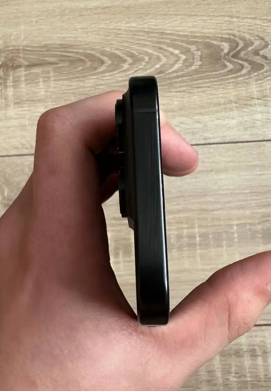 Продам iPhone 16 Pro - Смартфоны (Электроника) в Екатеринбург