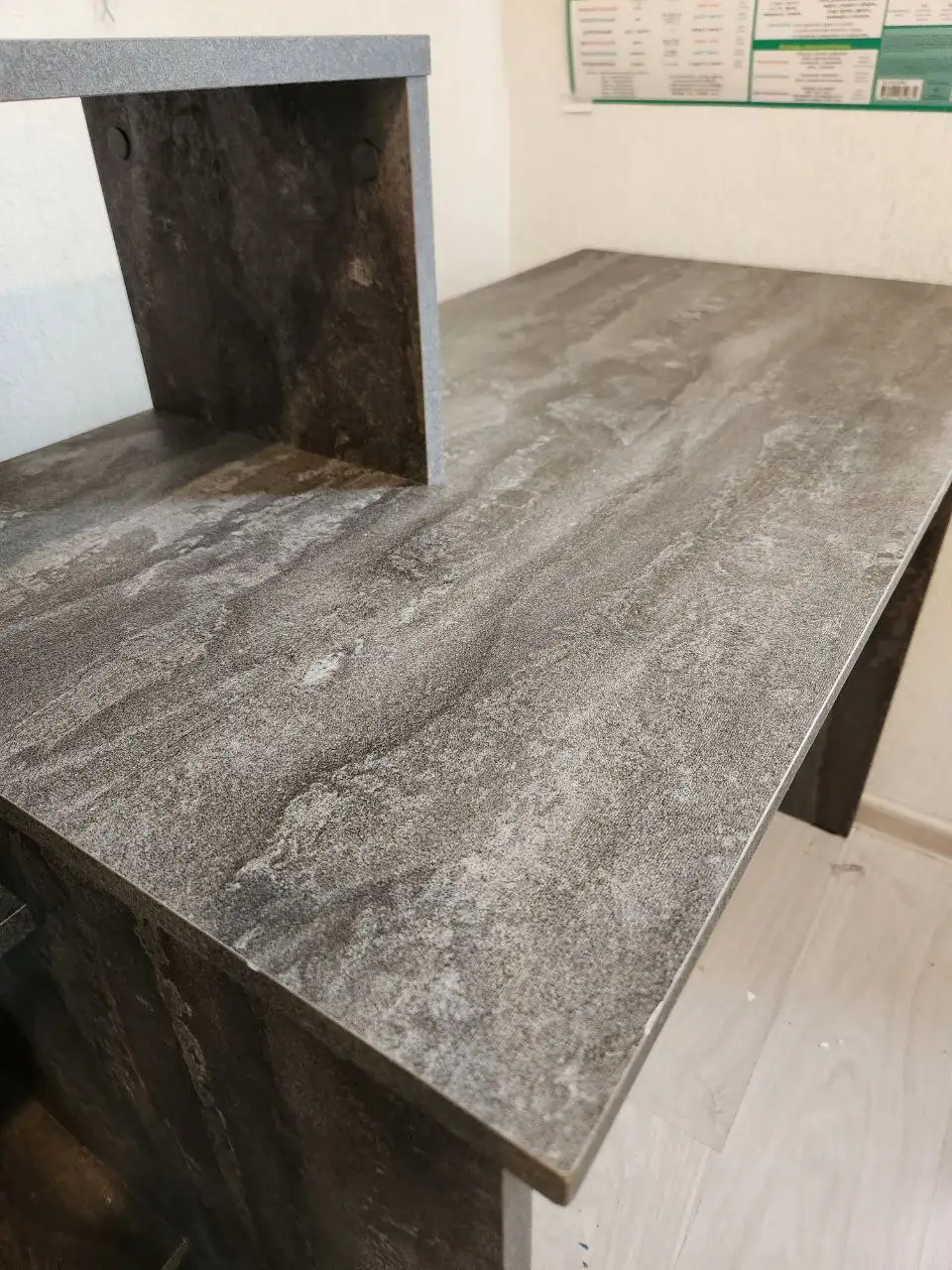 Продам стол письменный темный графит - Мебель (Для дома и дачи) в Екатеринбург