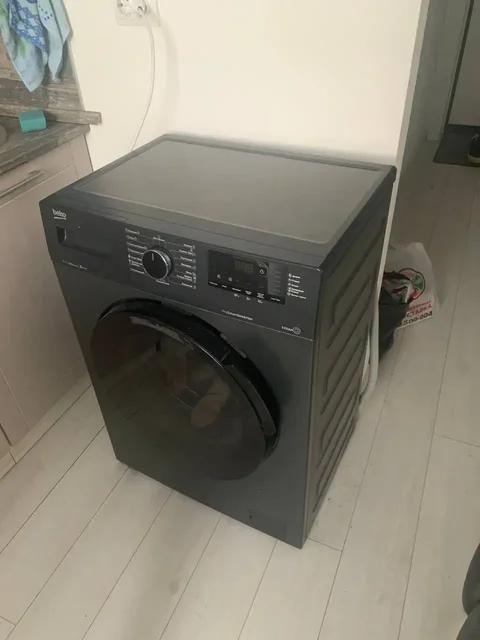 Продам стиральную машину от застройщика - Металлические емкости в Екатеринбург