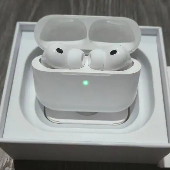 НОВИНКА! Apple AirPods Pro 3 (2025) – Идеальный звук и интеллектуальные функции - Наушники (Электроника) в Екатеринбург