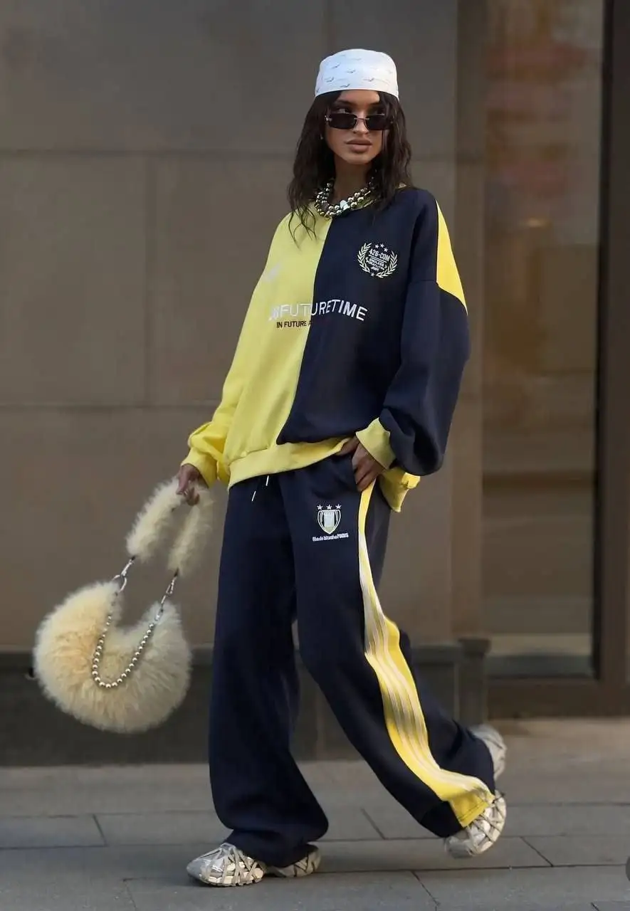 Костюм на флисе яркой расцветки - Одежда в Екатеринбург