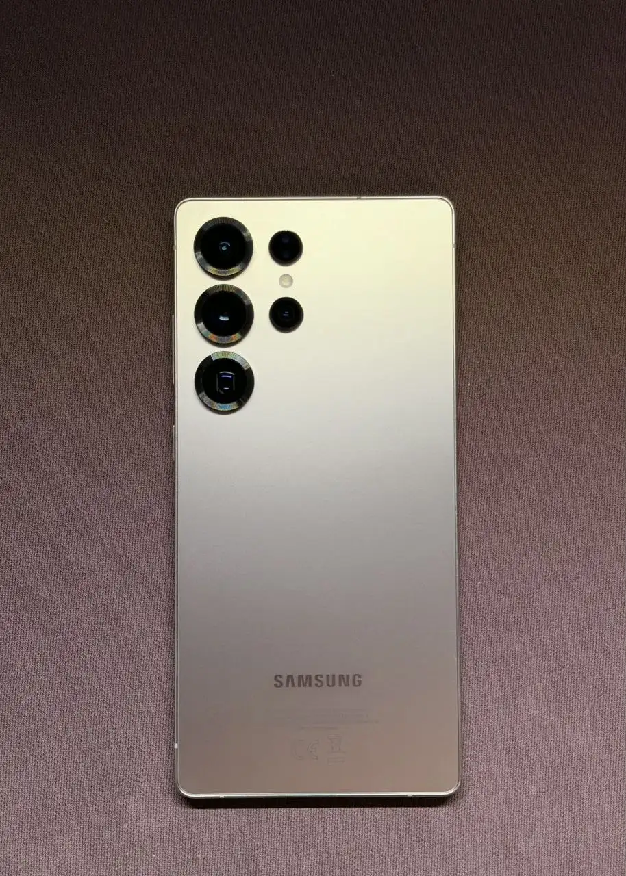 Продам смартфон Samsung в идеальном состоянии - Смартфоны (Электроника) в Екатеринбург