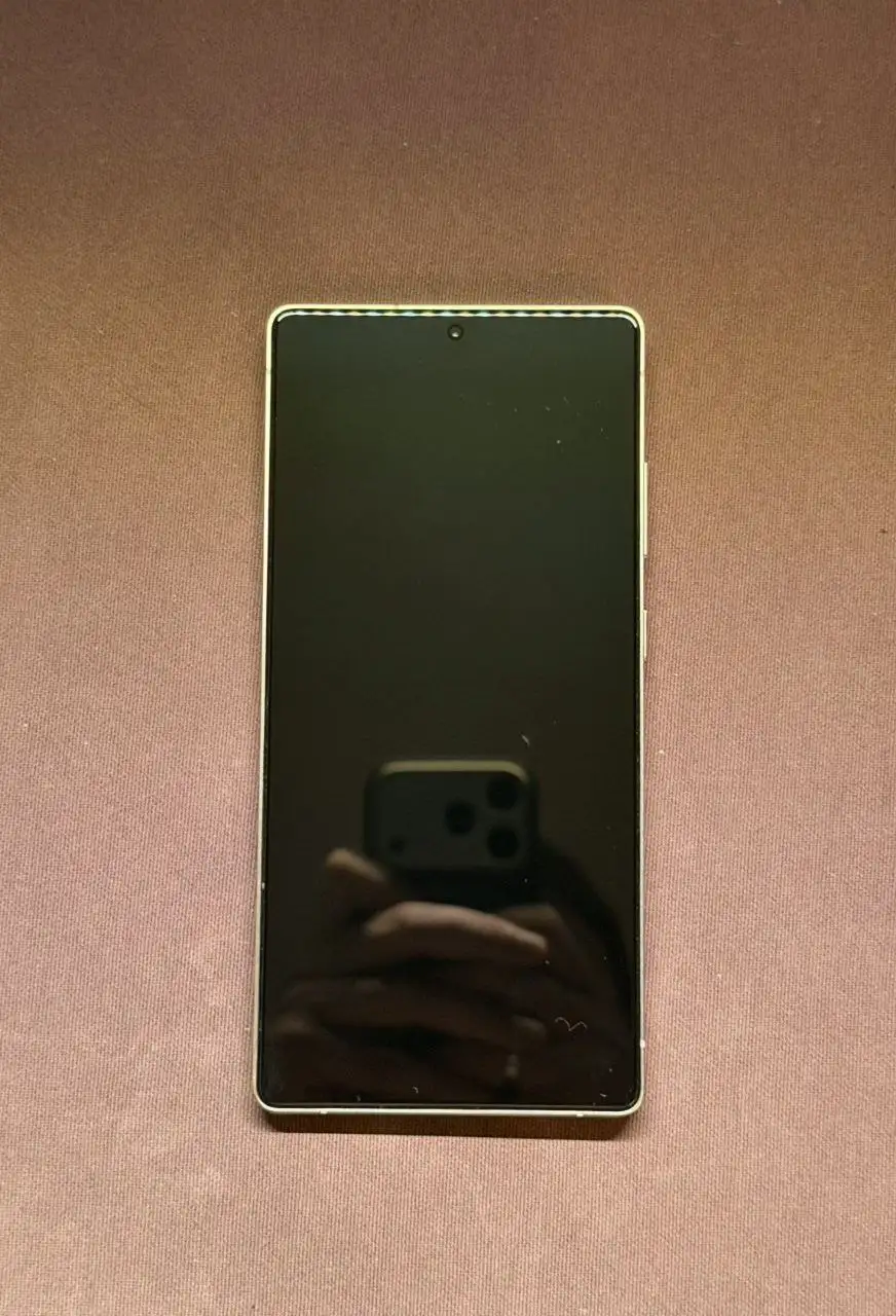 Продам смартфон Samsung в идеальном состоянии - Смартфоны (Электроника) в Екатеринбург