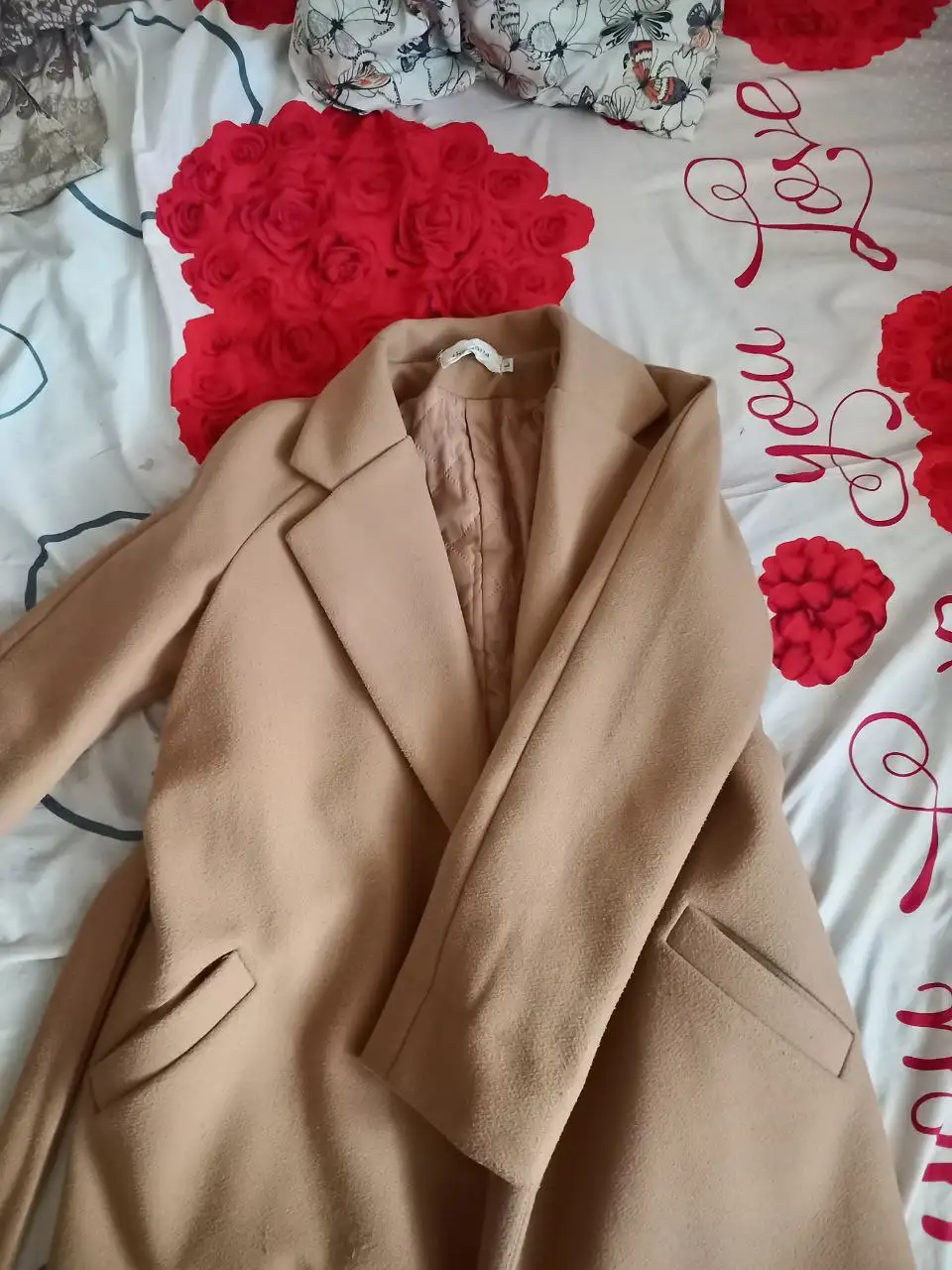 Продажа б/у одежды разных размеров - Верхняя одежда и джинсы (Одежда) в Екатеринбург