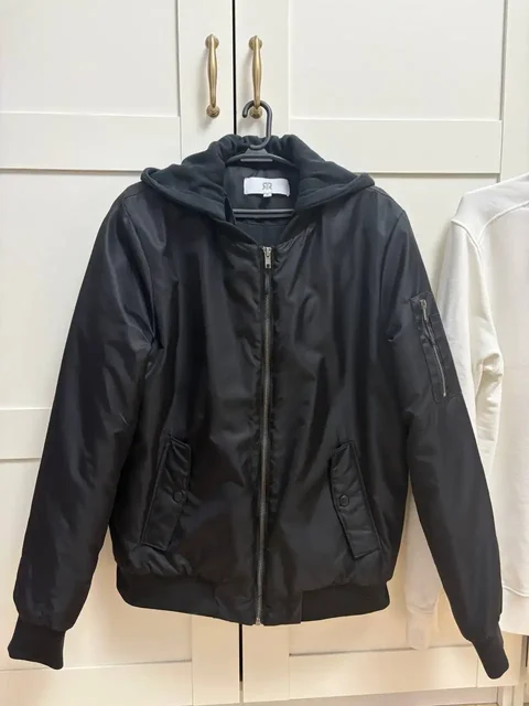 Бомбер Laredoute размер S - частное объявление в Екатеринбург