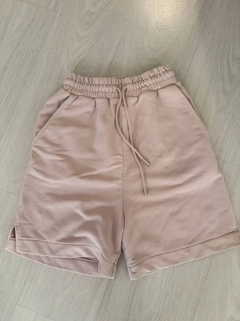 Одежда размер 42-44 - Одежда в Екатеринбург