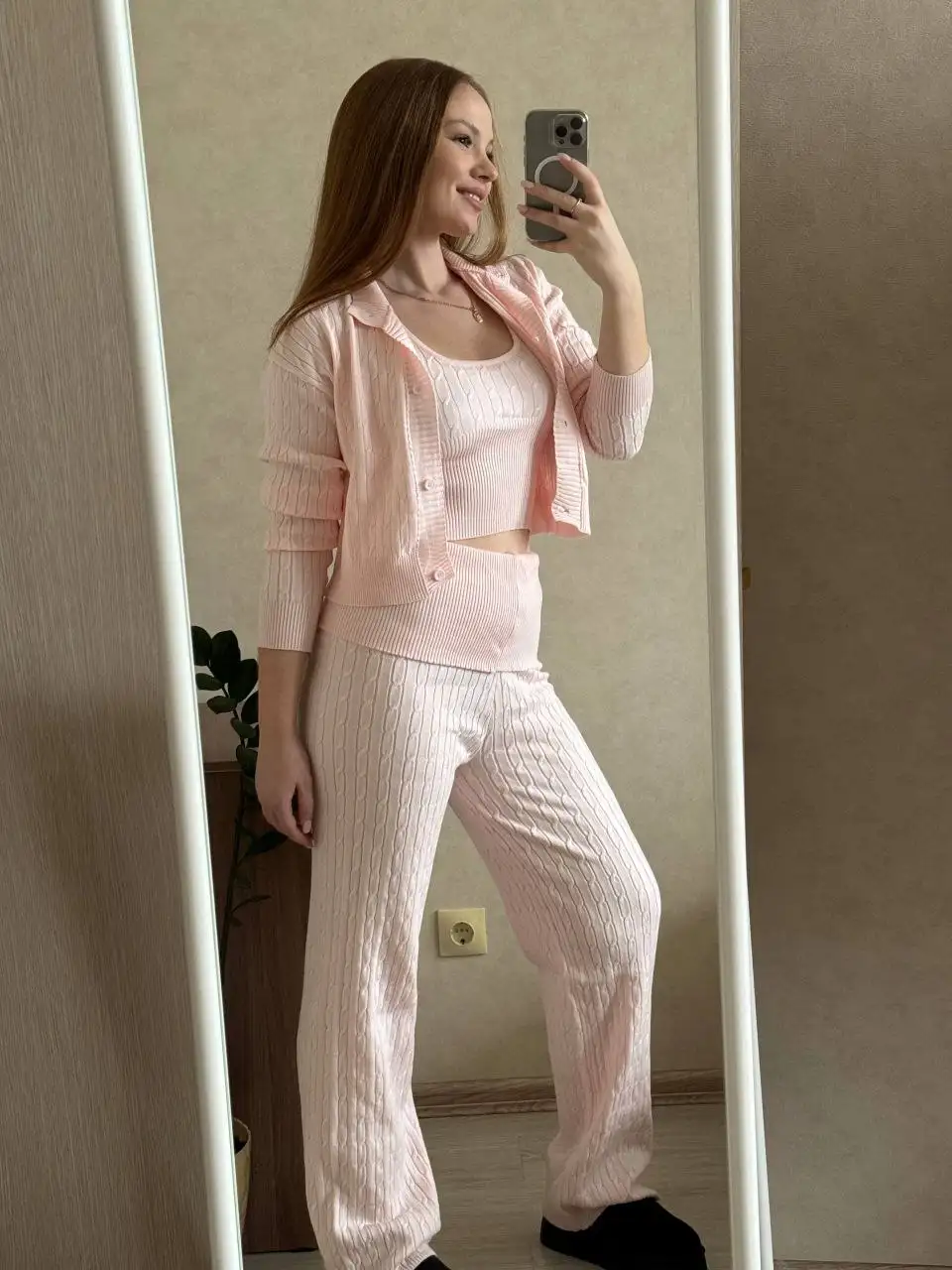 Трикотажный костюм нежно-розового цвета - Женская одежда (Одежда) в Екатеринбург