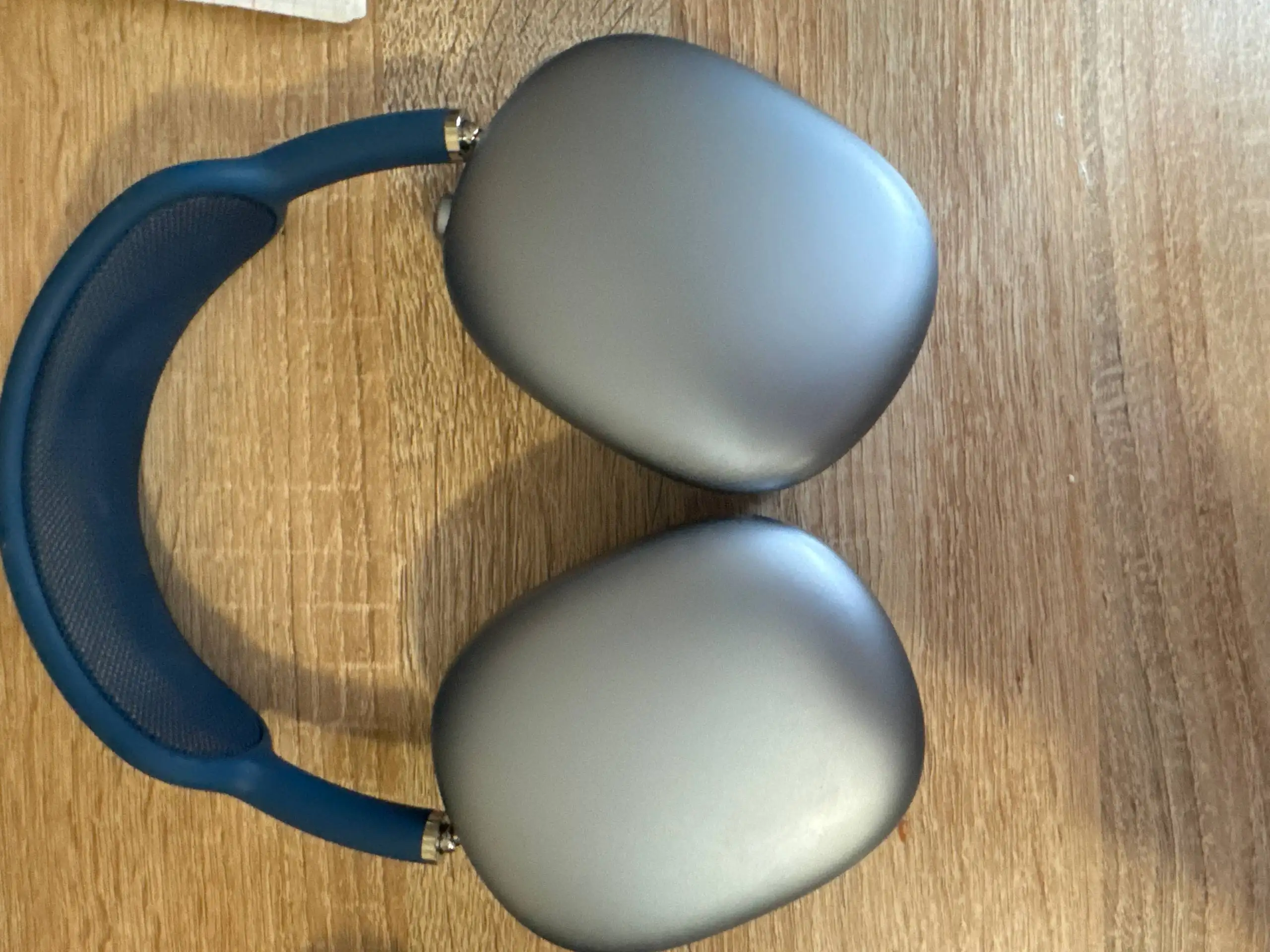 AirPods Max с проблемой звука - Наушники (Электроника) в Екатеринбург