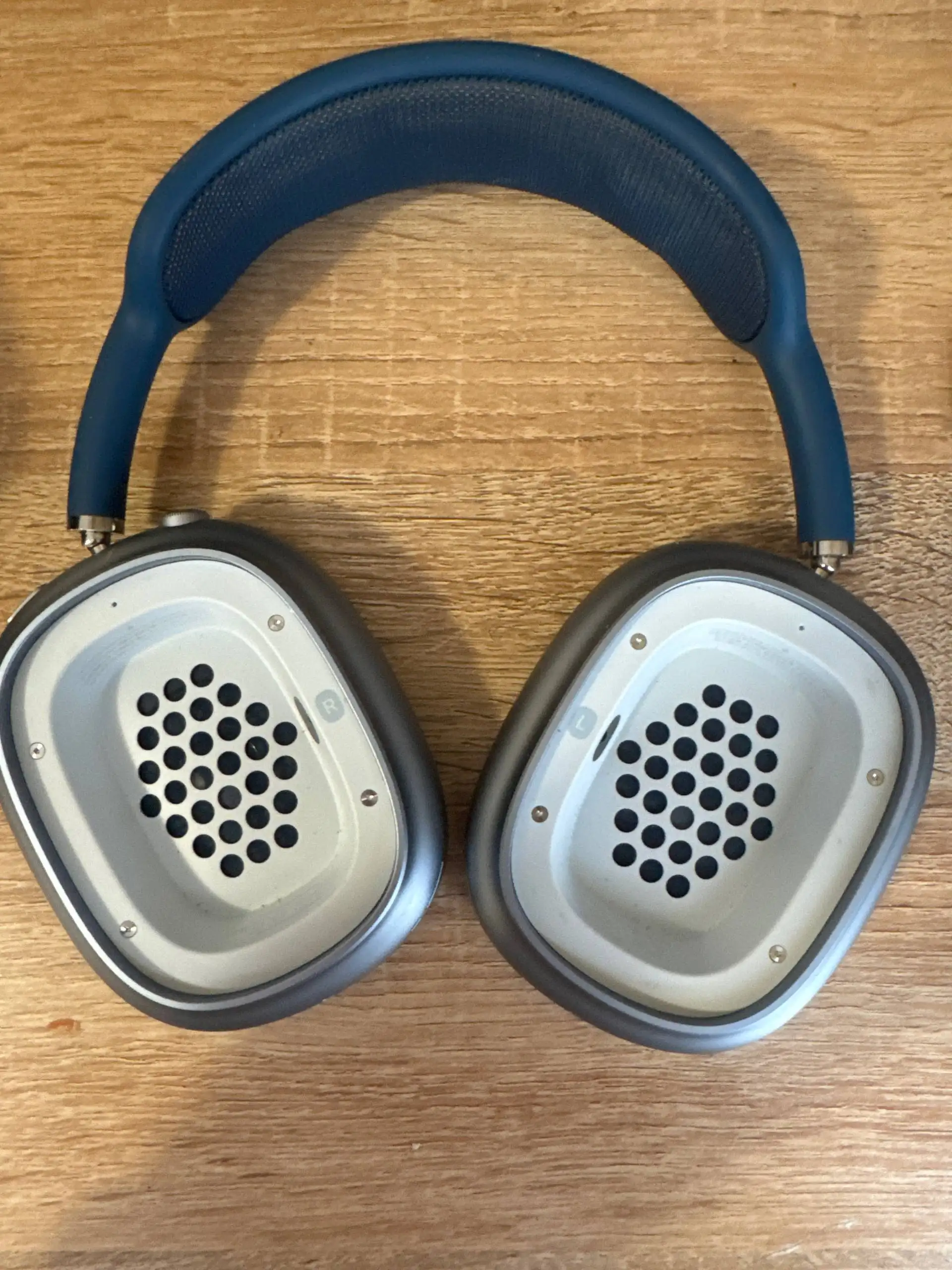 AirPods Max с проблемой звука - Наушники (Электроника) в Екатеринбург