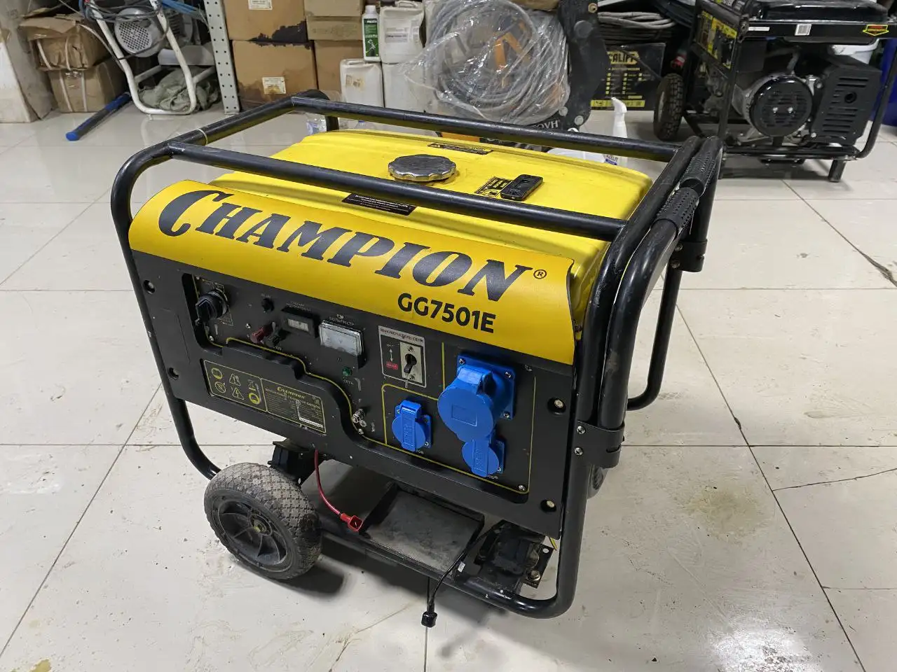 Продам генератор однофазный - Барахолка в Екатеринбург