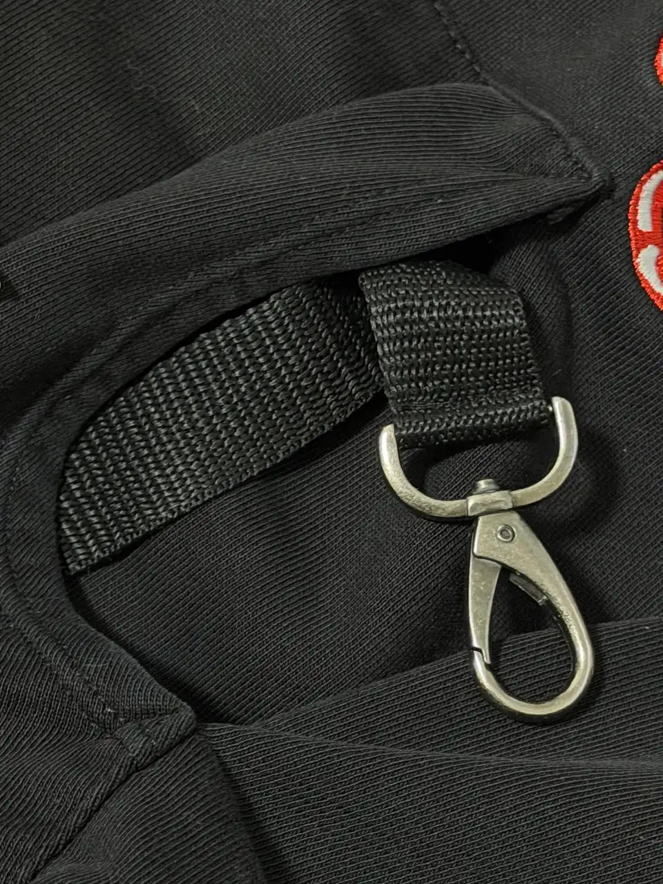 Продам 2 толстовки размер М - Одежда в Екатеринбург