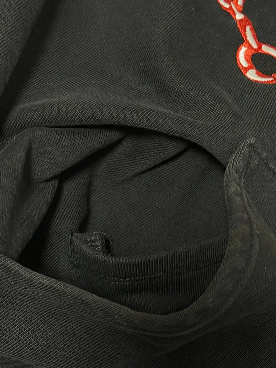 Продам 2 толстовки размер М - Одежда в Екатеринбург