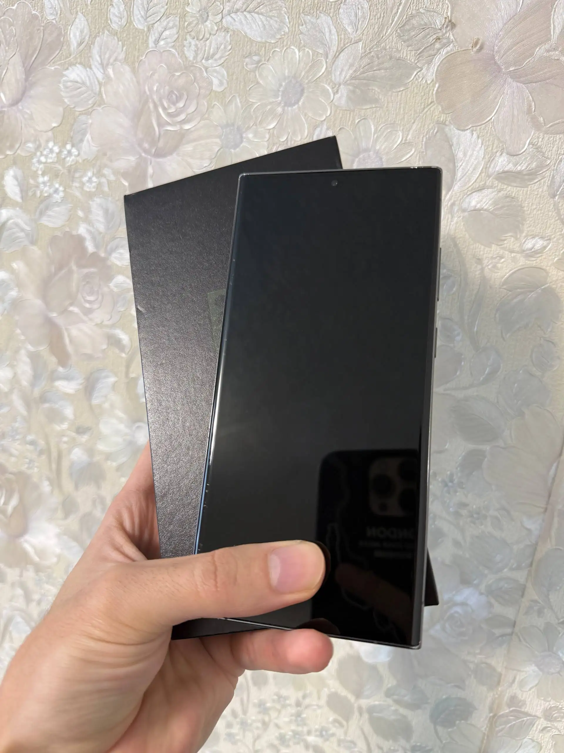 Samsung Galaxy S23 Ultra 256 ГБ зеленый с заменой экрана - Смартфоны (Электроника) в Екатеринбург