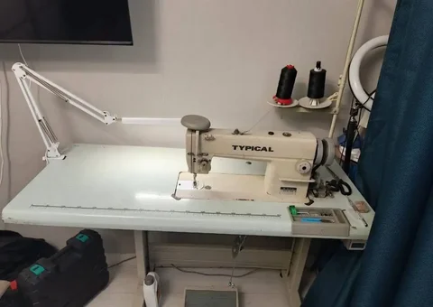 Продам промышленную швейную машинку с новым сервоприводом - Спецодежда в Екатеринбург
