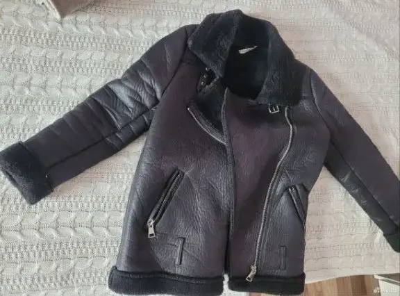 Продам одежду в хорошем состоянии - Верхняя одежда (Одежда) в Екатеринбург