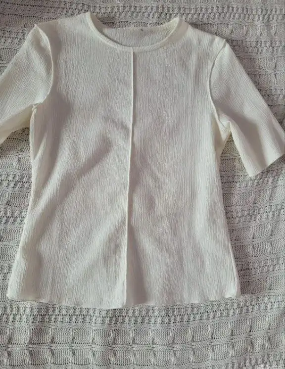 Продам одежду в хорошем состоянии - Верхняя одежда (Одежда) в Екатеринбург