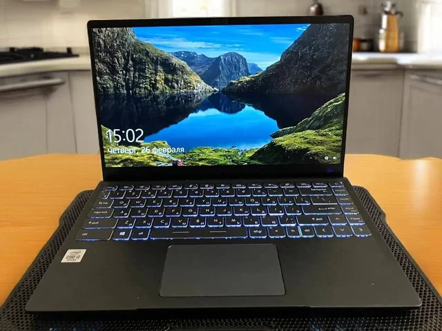 Продам ноутбук MSI Intel Core i3 - Смарт-часы в Екатеринбург