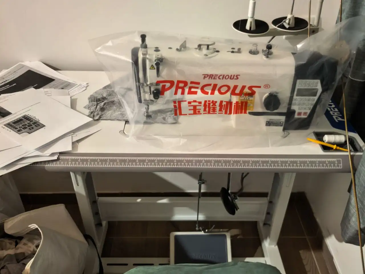 Профессиональная швейная машина - Швейные машины (Барахолка) в Екатеринбург