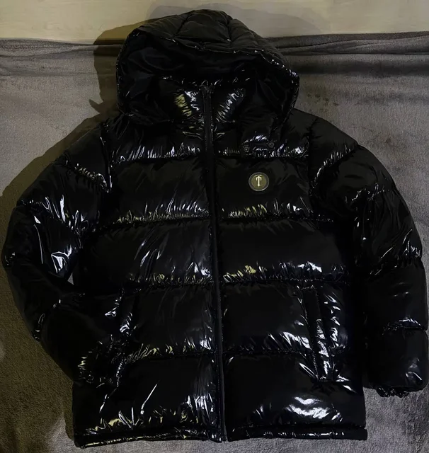 Продажа женской одежды и обуви - Верхняя одежда, обувь в Екатеринбург