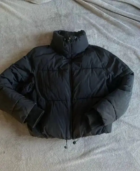 Продажа женской одежды и обуви - Женская одежда (Одежда) в Екатеринбург