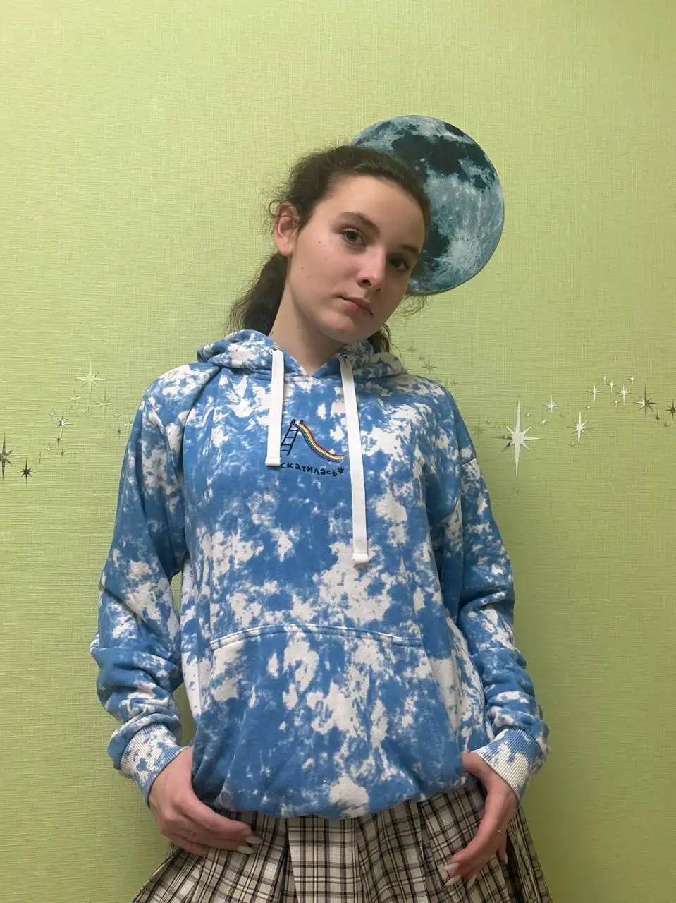 Одежда почти новая: свитера, юбка, платье, джинсы - Одежда в Екатеринбург