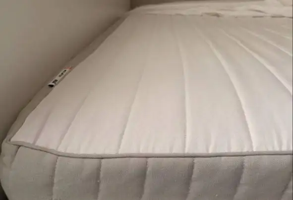 Продам кровать IKEA 160x200 - Мебель (Барахолка) в Екатеринбург