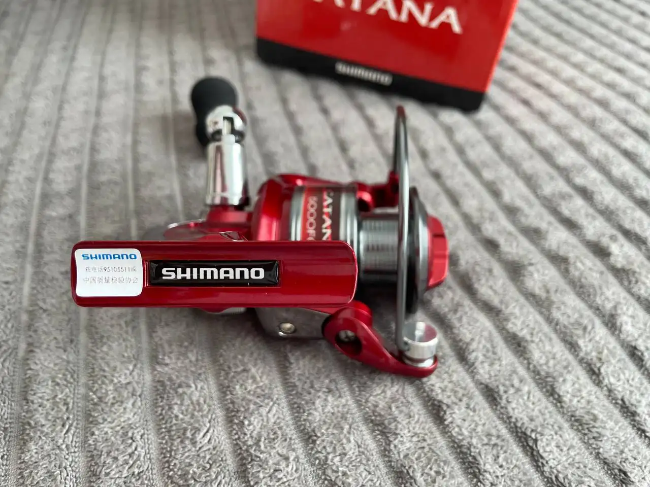 Продам катушку для спиннинга новая - Рыбалка (Хобби и отдых) в Екатеринбург