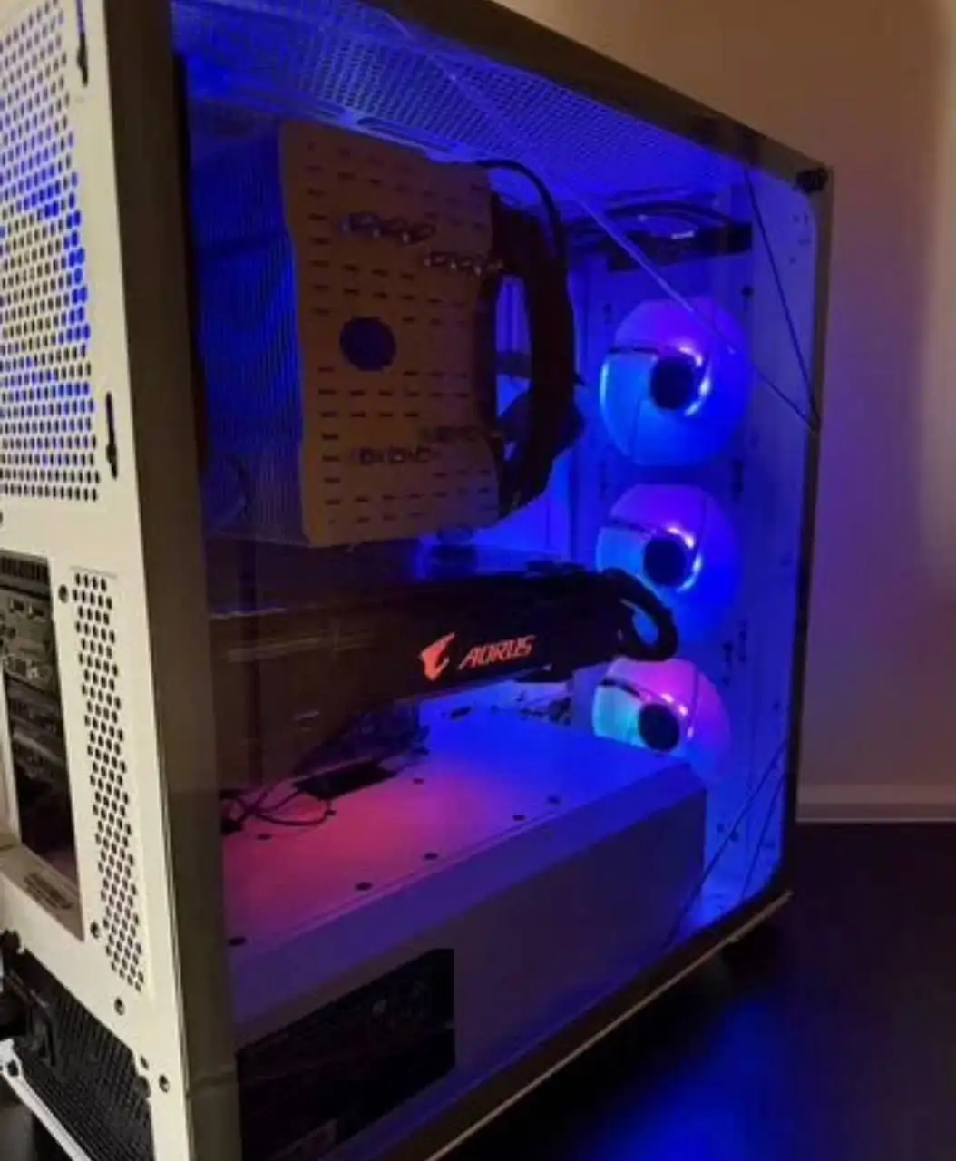 Игровой компьютер i5-9600KF/GTX-1080 11GB - Компьютеры (Электроника) в Екатеринбург