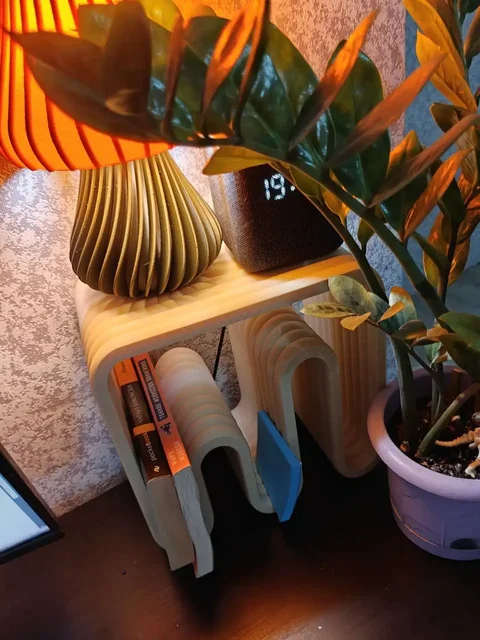 Ручная подставка для книг или пластинок из PLA пластика - Холодильники в Екатеринбург