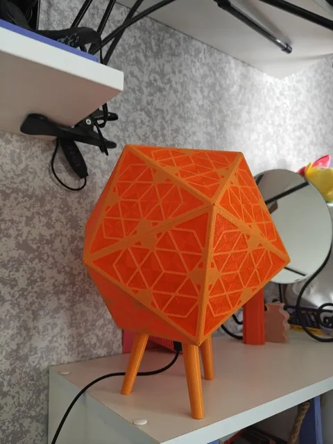 Светильник ручной работы в стиле футуризм - Холодильники в Екатеринбург