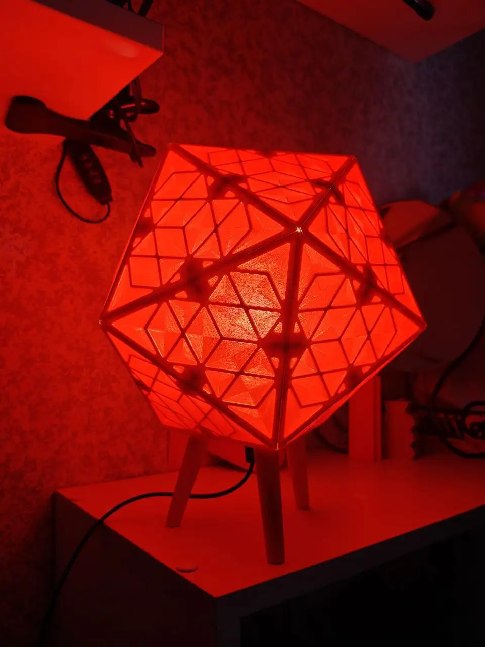 Светильник ручной работы в стиле футуризм - Барахолка в Екатеринбург