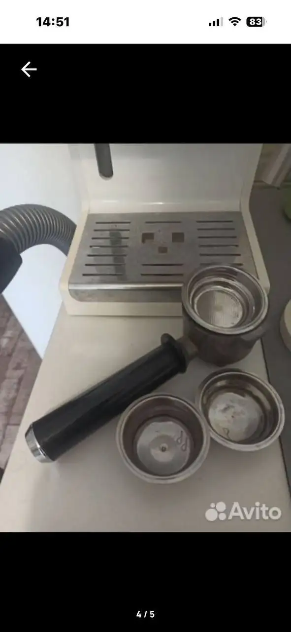 Кофеварка рожковая De Longhi с неисправностью - Кухонная техника (Барахолка) в Екатеринбург