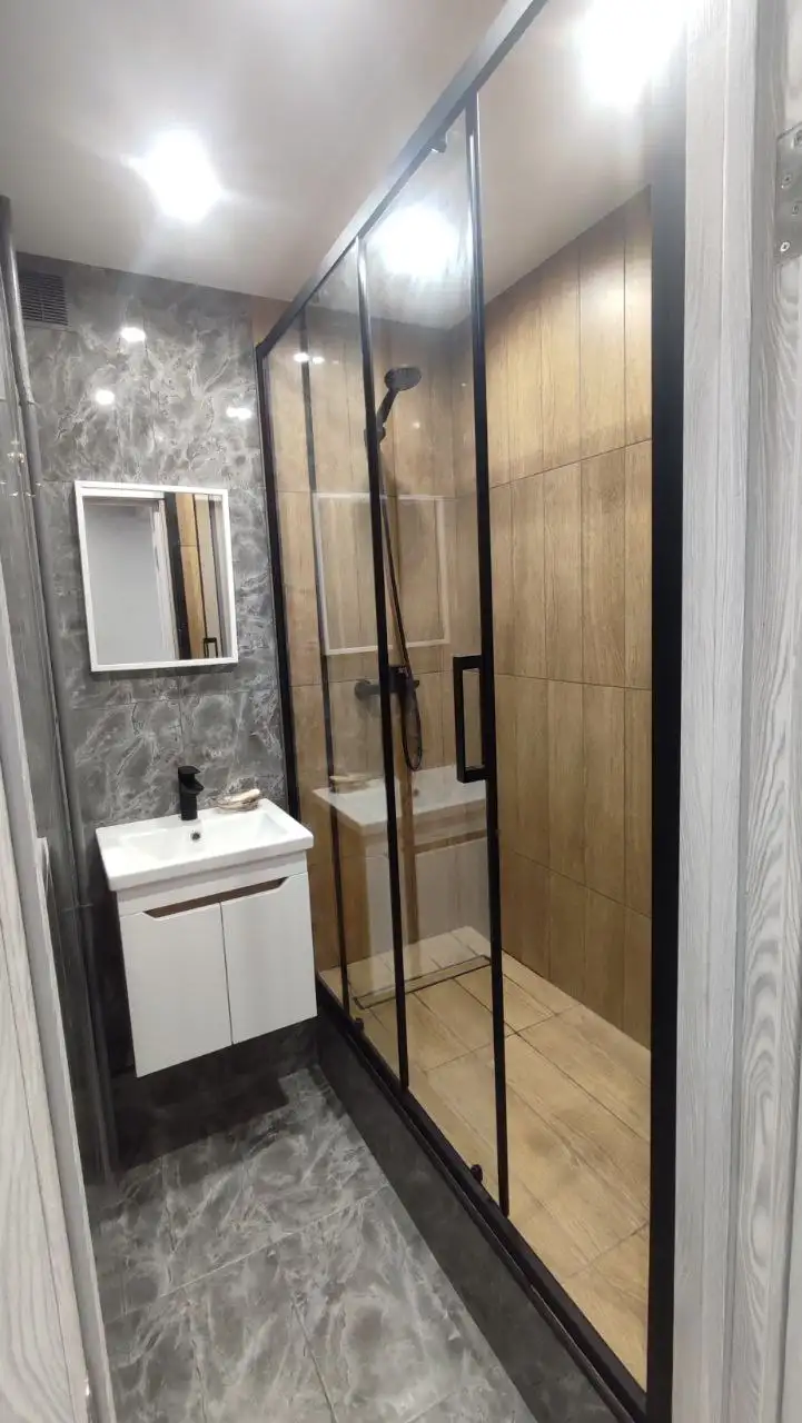 Сдам однокомнатную квартиру на длительный срок - Аренда квартир (Недвижимость) в Екатеринбург