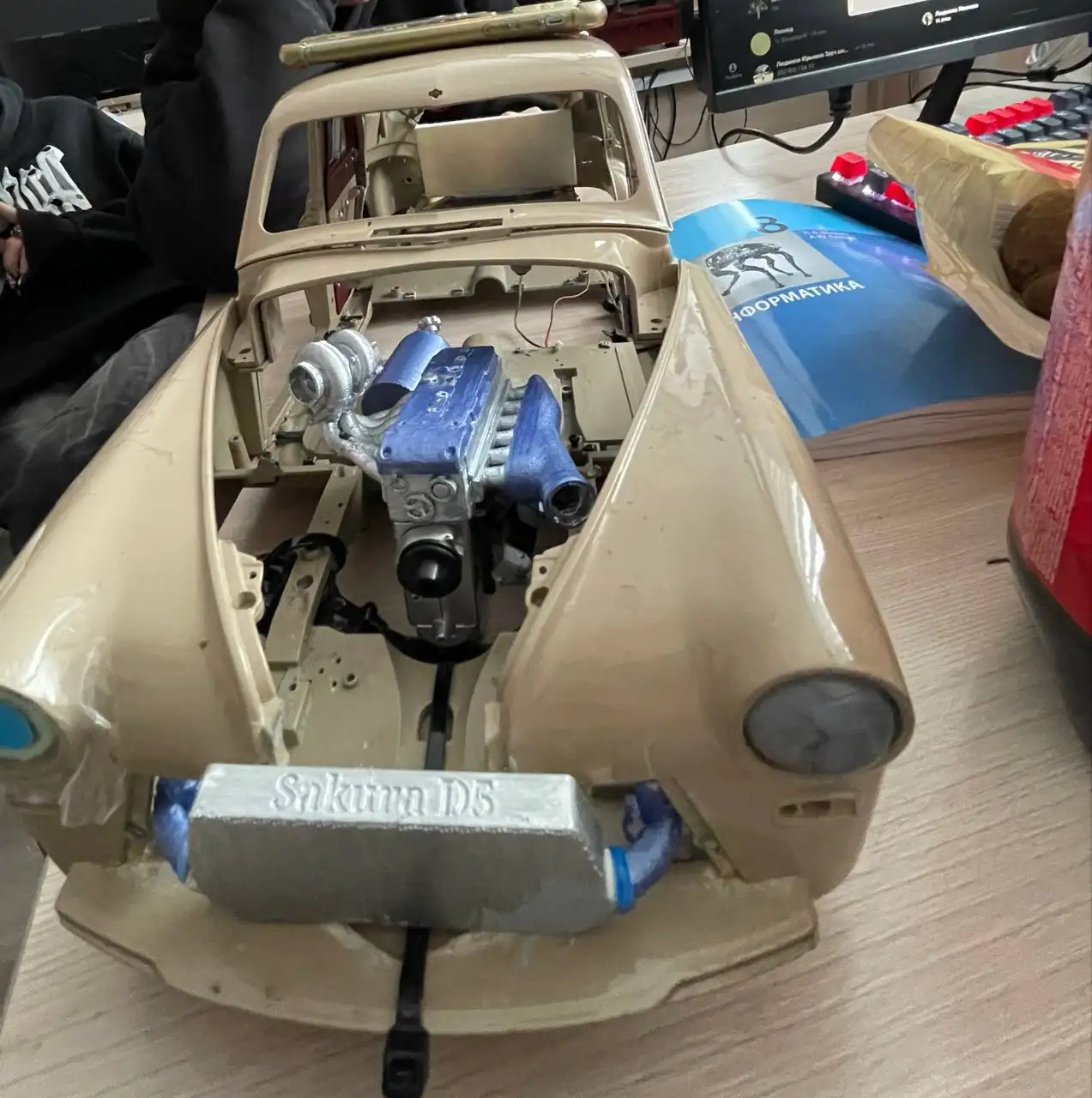 Продам модельку Победа от Диагостини - Коллекционные модели (Хобби и отдых) в Екатеринбург