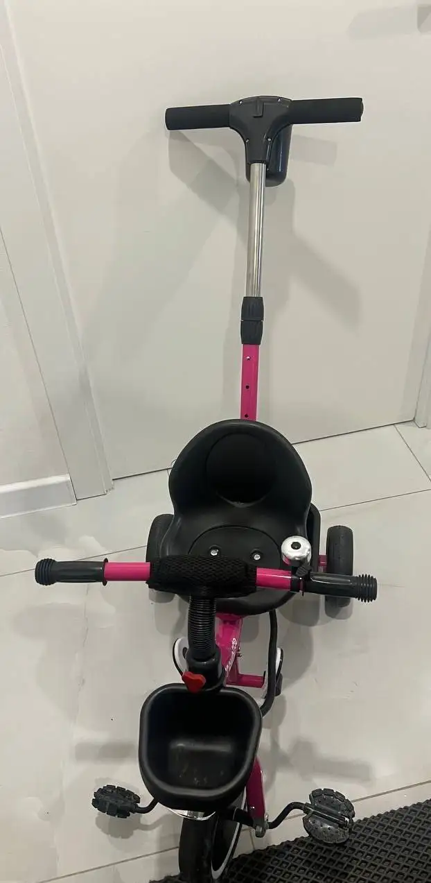 Летний детский трехколесный велосипед с ручкой - Велосипеды (Товары для детей) в Екатеринбург