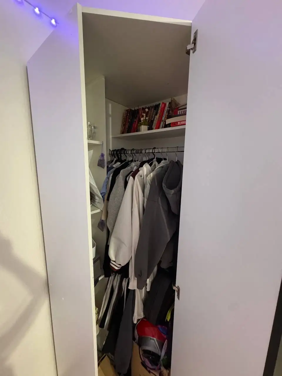 Угловой шкаф - Мебель (Для дома и дачи) в Екатеринбург