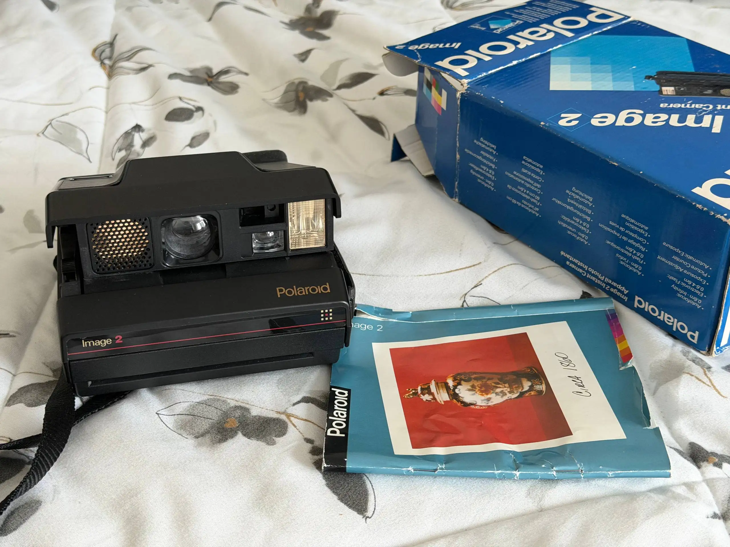 Фотоаппарат моментальной печати с коробкой и инструкцией - Фотоаппараты (Электроника) в Екатеринбург