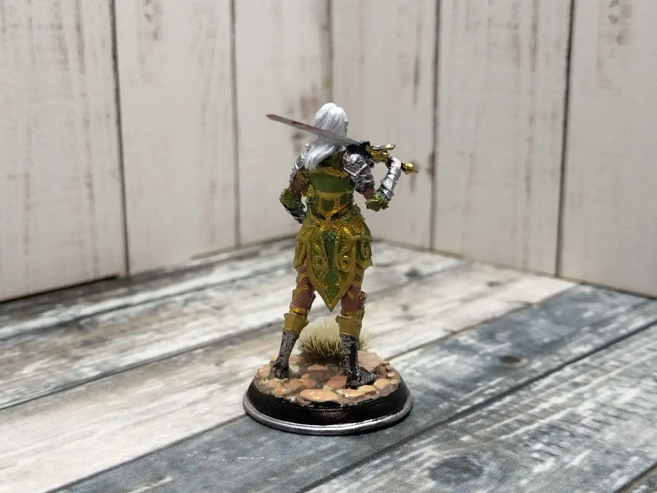Фигурка для DnD Эльфийка паладин ручной покраски - Настольные игры (Хобби и отдых) в Екатеринбург