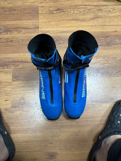 Лыжные ботинки Spine - Лыжное снаряжение в Екатеринбург