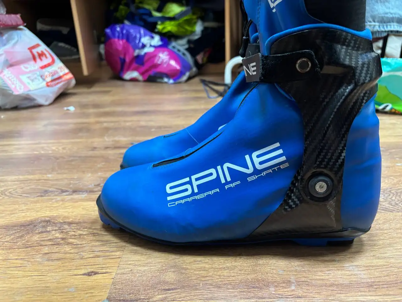 Лыжные ботинки Spine - Лыжное снаряжение (Хобби и отдых) в Екатеринбург